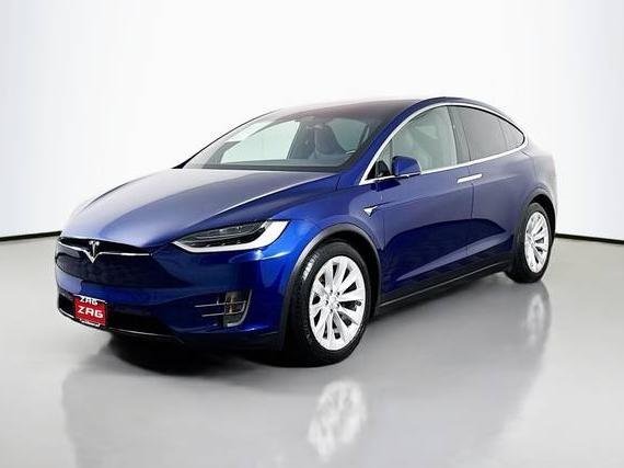 TESLA MODEL X 2017 5YJXCBE20HF035520 image